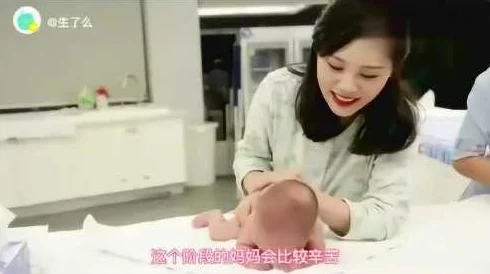 羽月希在线授乳：月希喂奶技术高超，深受好评