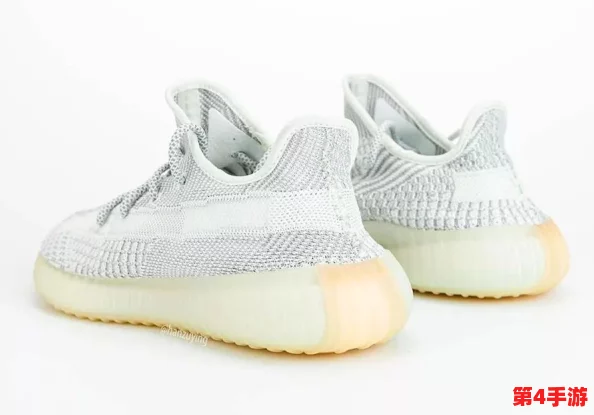 Yeezy 380蜜桃粉满天星货量大揭秘,潮流鞋款热度持续攀升! Yeezy 380蜜桃粉满天星货量大揭秘,潮流鞋款热度持续攀升!