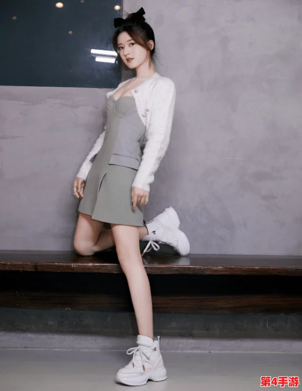 中学白丝校花：校园生活中的青春魅力与时尚风潮的完美结合