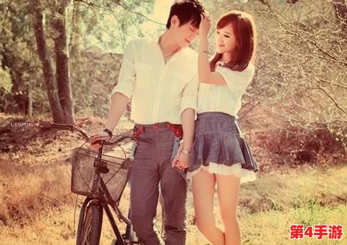 寂寞人妻友田真希被中出，展现了她在婚姻生活中的孤独与渴望，以及对情感的追求和冲动
