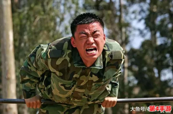 被特种兵们的合不拢腿男,展现了坚韧不拔和顽强拼搏的精神 被特种兵们的合不拢腿男,展现了坚韧不拔和顽强拼搏的精神