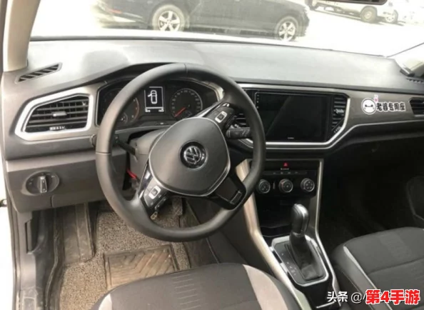 地下城与勇士》中,高爆发伤害戒指精选:探索哪一款能助你战力飙升至巅峰! 地下城与勇士》中,高爆发伤害戒指精选:探索哪一款能助你战力飙升至巅峰!