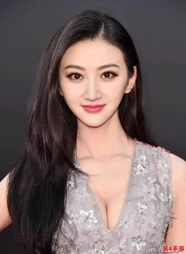 大陆熟婦丰滿多毛xXXⅩ，网友评论：这标题真是让人好奇，内容会不会和标题一样火辣呢？