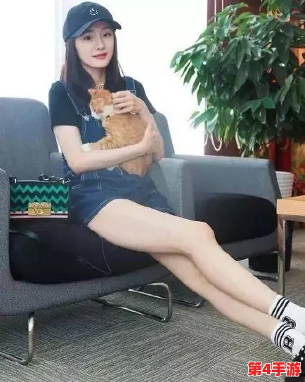 白丝老师-脱-了-内-裤-打开腿露出尿口，这一行为引发了对师生关系和社会道德的深思，令人关注其背后的心理与文化因素