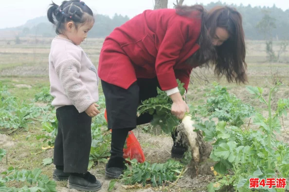 一小孩和妈妈摘萝卜还喊疼,2024年新农技助力乡村振兴引发热议 一小孩和妈妈摘萝卜还喊疼,2024年新农技助力乡村振兴引发热议