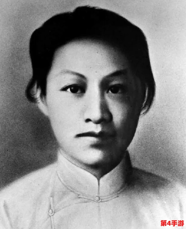 老母亲把儿子当丈夫的表现：坚强、无私、爱心满满，展现了伟大的母爱