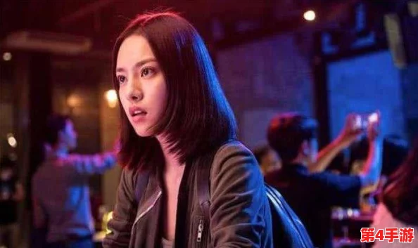 抖音风反差婊混剪合集吃瓜，近日某明星因言论引发热议，网友纷纷评论其形象大变样