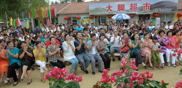 两个人嗟嗟嗟的声音,网友评论:这听起来像是某种情感的宣泄,真想知道他们在说些什么! 两个人嗟嗟嗟的声音,网友评论:这听起来像是某种情感的宣泄,真想知道他们在说些什么!