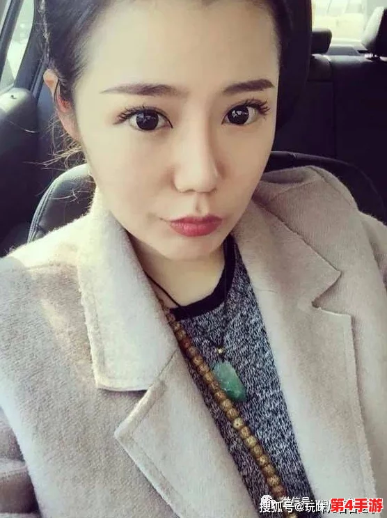 男生和女生一起怼怼怼轮滑鞋,竟然在比赛中上演惊人逆转,背后隐藏的秘密让人瞠目结舌! 男生和女生一起怼怼怼轮滑鞋,竟然在比赛中上演惊人逆转,背后隐藏的秘密让人瞠目结舌!