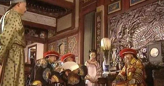 太子在御花园要了公主在花园,现场目击者称两人情同手足,引发宫廷内部传闻 太子在御花园要了公主在花园,现场目击者称两人情同手足,引发宫廷内部传闻