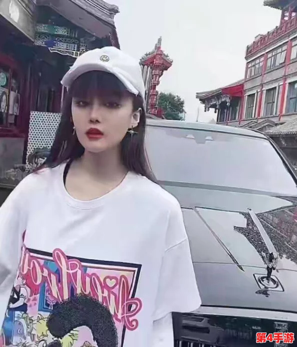 西施去布料没有小爱心有图有真相，网友热议其背后故事与影响，引发广泛关注和讨论