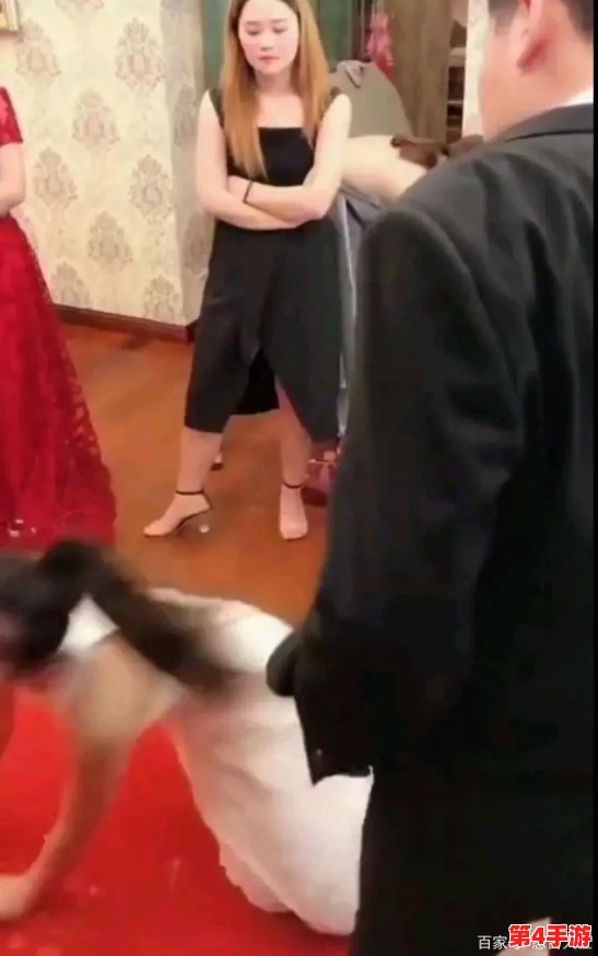 四川少妇搡bbbb搡bbbb,事件引发热议,网友纷纷讨论背后原因与影响,社会反响强烈 四川少妇搡bbbb搡bbbb,事件引发热议,网友纷纷讨论背后原因与影响,社会反响强烈