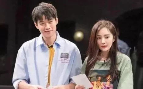 你真紧你这是要我的命吗":某男星被曝与多名女明星传绯闻,疑似情史丰富引发网友热议 你真紧你这是要我的命吗":某男星被曝与多名女明星传绯闻,疑似情史丰富引发网友热议