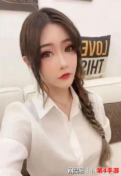 沈娜娜和夏晴子的合作有哪些?从音乐到影视,盘点她们的精彩合作与成就分析 沈娜娜和夏晴子的合作有哪些?从音乐到影视,盘点她们的精彩合作与成就分析