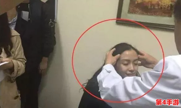黑暗爆料吃瓜：揭示娱乐圈潜规则与明星背后的不为人知的故事，深度剖析行业内幕与社会现象