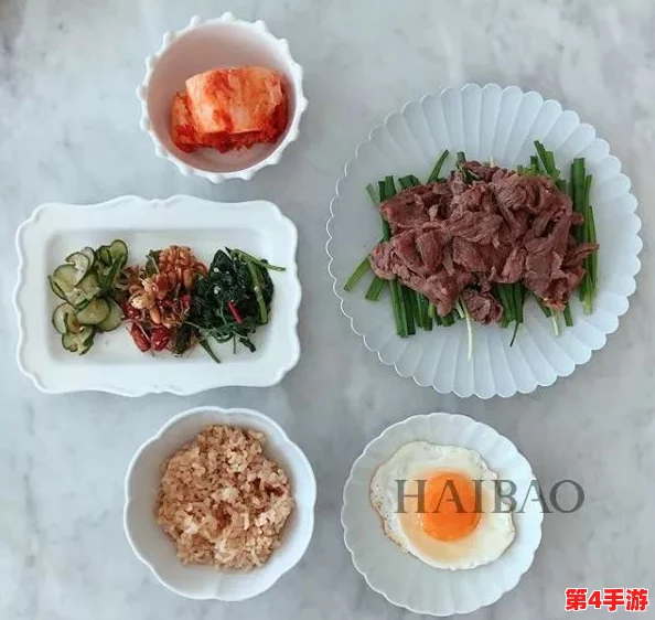阿姨让人垂涎三尺的身体令，网友热议其健身秘诀与饮食习惯，引发众多模仿潮流和关注