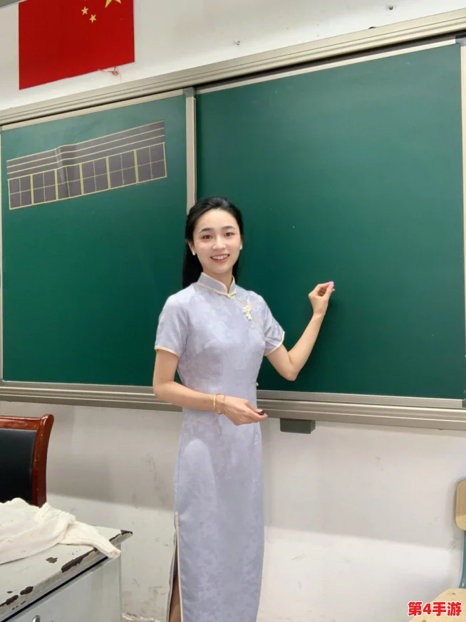 老师黑色双开真班主任丝旗袍的独特魅力与校园文化影响研究 老师黑色双开真班主任丝旗袍的独特魅力与校园文化影响研究