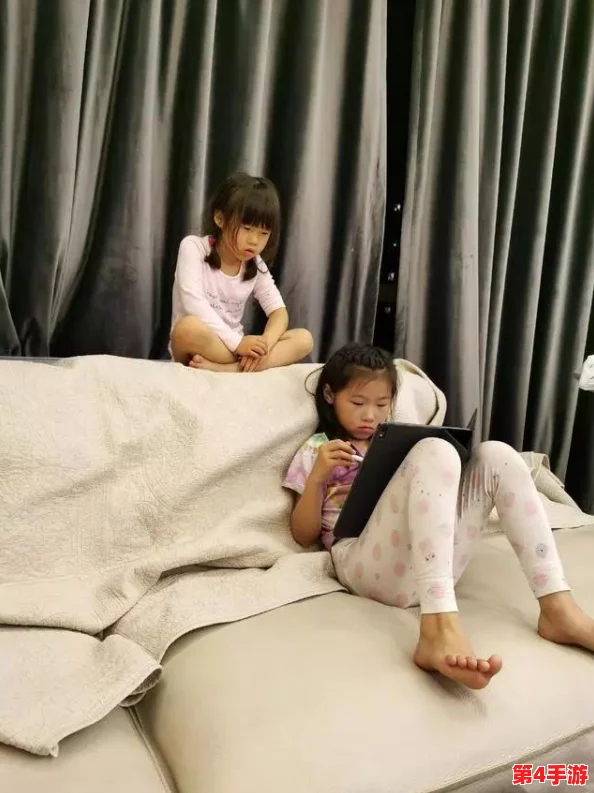 麻花天美星空mv：这是一部充满梦幻色彩的音乐视频，展现了美丽的星空与动人的旋律，带给观众视觉与听觉的双重享受